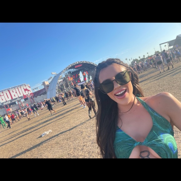 Meet your Posher, Tyler - Picture 11 of 13